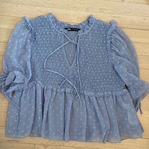Zara Top size M